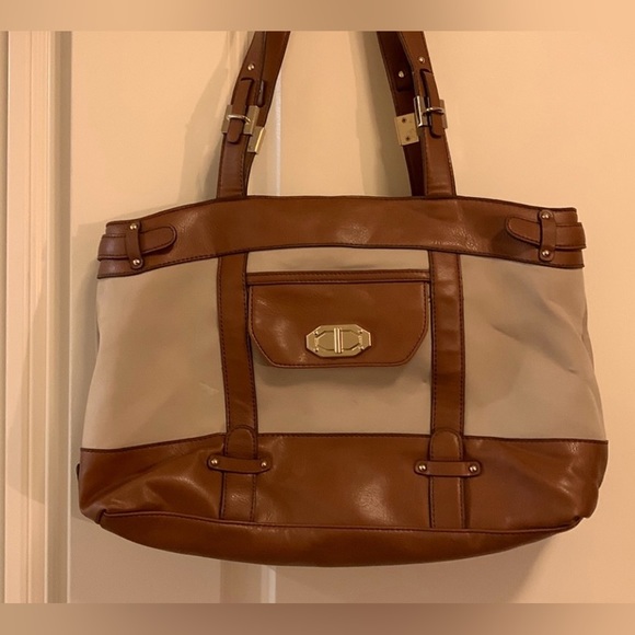 Vintage Etienne Aigner Bag - Picture 1 of 13